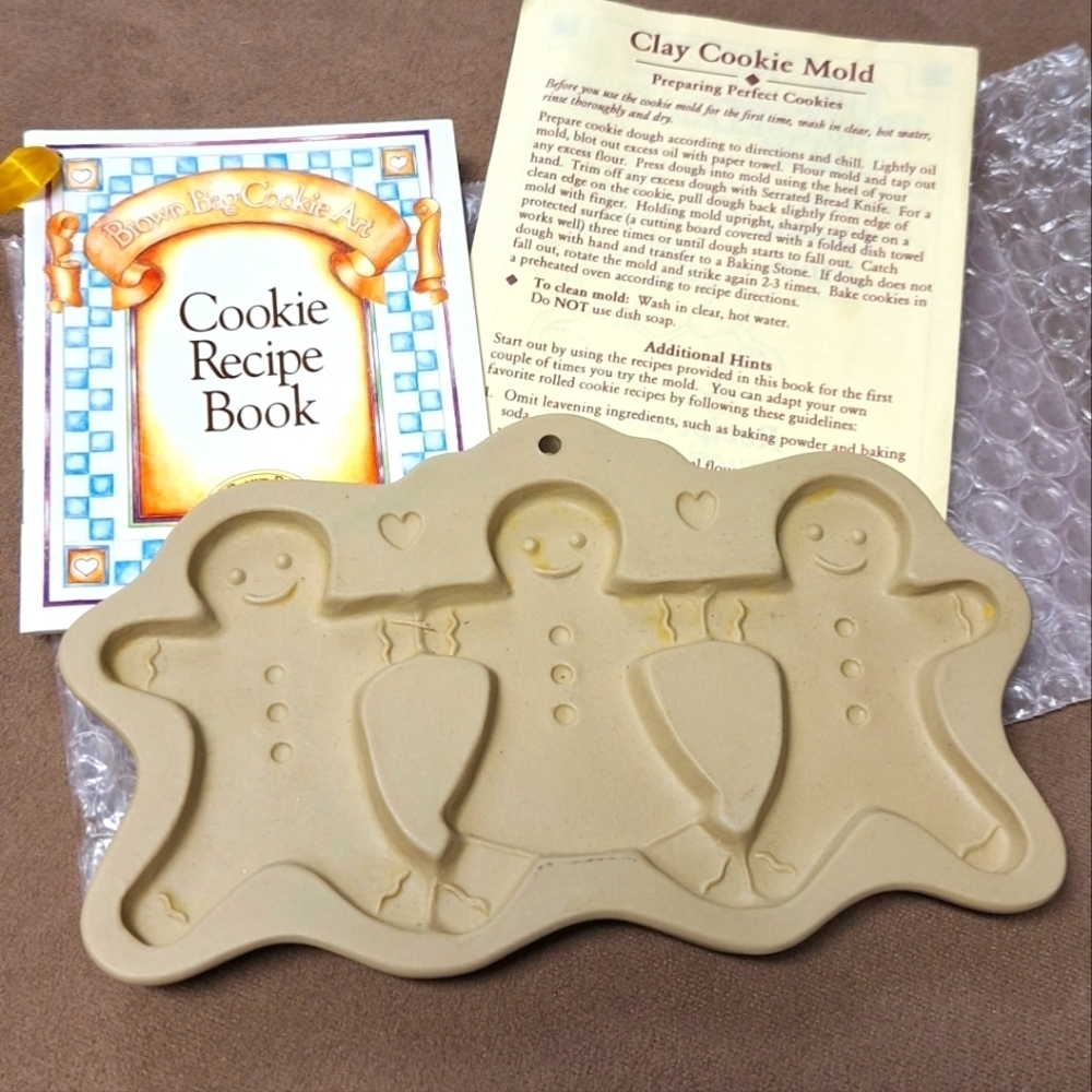 Vintage Brown Bag Cookie Art 1995 Gingerbread Clay Cookie Mold w Recipe Book